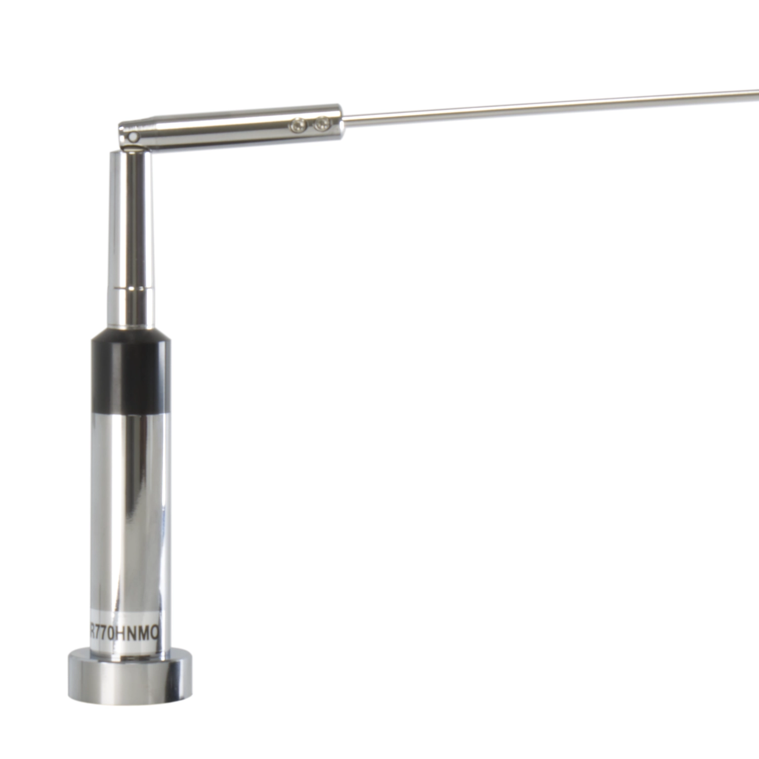 fold over adapter on a Diamond Antenna NR770HNMO dual-band antenna
