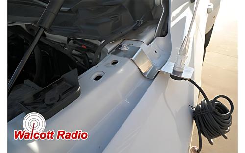 antenna mount installed in the fender grove of a dodge ram