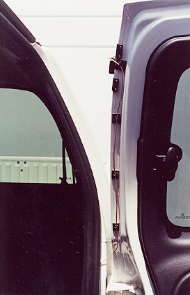 k400cwiring-on-door.jpg